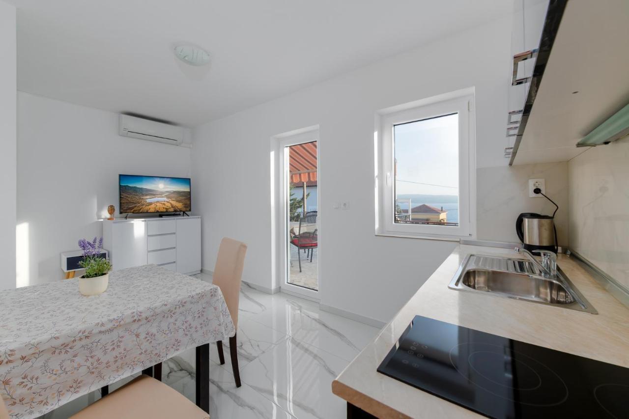 Apartments Melita Crikvenica Buitenkant foto