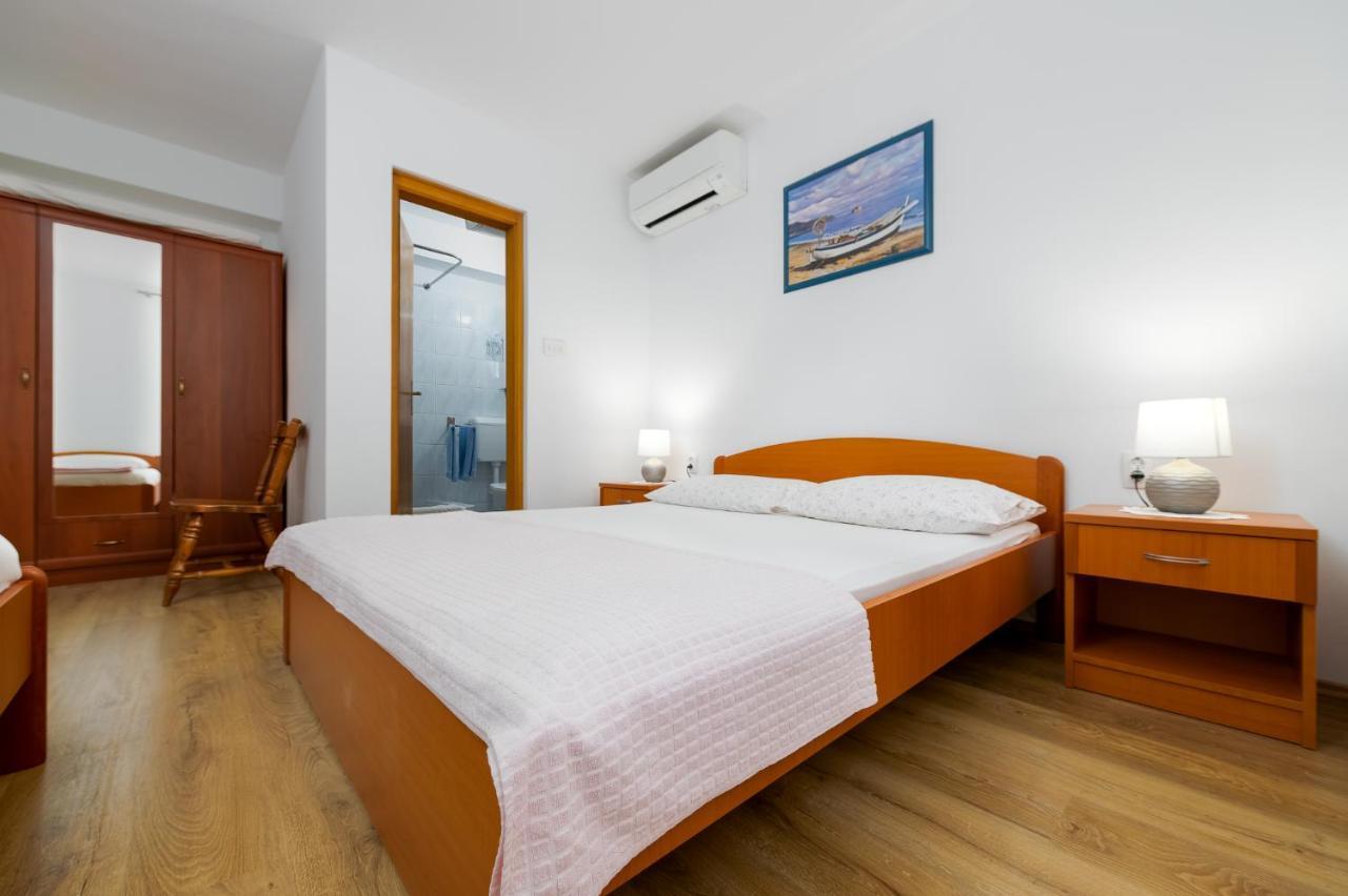Apartments Melita Crikvenica Buitenkant foto
