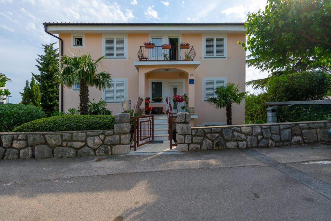 Apartments Melita Crikvenica Buitenkant foto